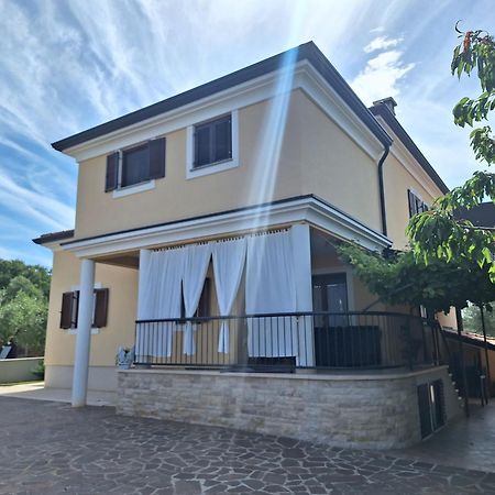 Apartmani Berber Babici Exterior foto